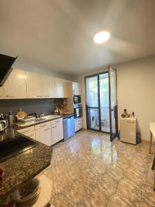 For sale Chemin des les Jonquilles 4 rooms 77 m2 Bouches du Rhone (13013) photo 3