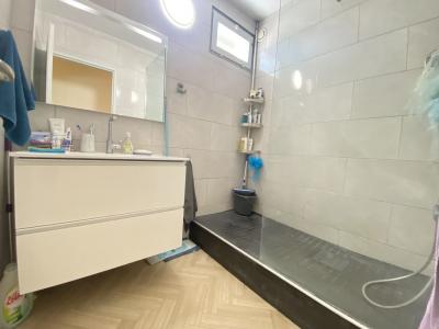 For sale Chemin des les Jonquilles 4 rooms 77 m2 Bouches du Rhone (13013) photo 4