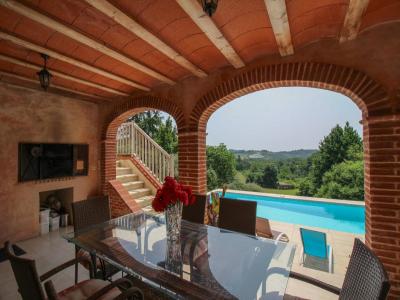 For sale Moissac 7 rooms 215 m2 Tarn et garonne (82200) photo 1