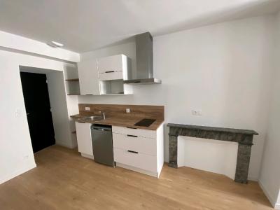 For rent Laval 53000 Laval 2 rooms 37 m2 Mayenne (53000) photo 2