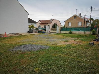 Annonce Vente Terrain Bellerive-sur-allier 03