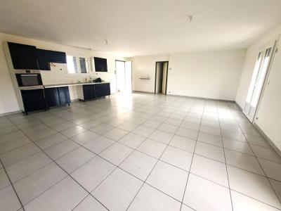 Acheter Maison Balzac 182780 euros