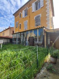 For sale Toulon 9 rooms 220 m2 Var (83200) photo 1