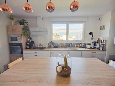 For sale Domene 4 rooms 77 m2 Isere (38420) photo 2