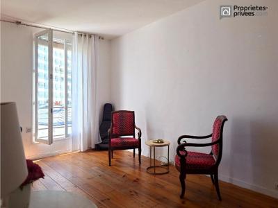 For sale Paris-18eme-arrondissement 2 rooms 35 m2 Paris (75018) photo 1
