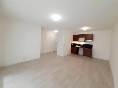 For rent Saint-jean-de-la-ruelle 2 rooms 44 m2 Loiret (45140) photo 0