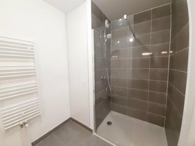 For rent Saint-jean-de-la-ruelle 2 rooms 44 m2 Loiret (45140) photo 2