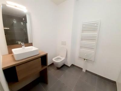 For rent Saint-jean-de-la-ruelle 2 rooms 44 m2 Loiret (45140) photo 3