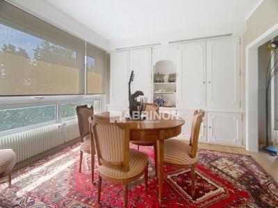 For sale Lille 8 rooms 239 m2 Nord (59800) photo 2