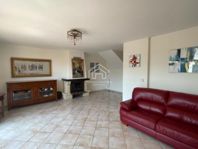 For sale Divonne-les-bains 5 rooms 108 m2 Ain (01220) photo 1