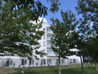 Louer Appartement Monteux 766 euros