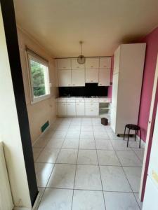 For rent Rillieux-la-pape 3 rooms 75 m2 Rhone (69140) photo 2