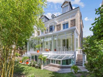 Acheter Maison 295 m2 Saint-maur-des-fosses