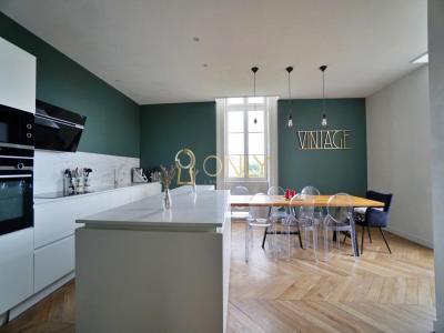 Acheter Appartement 146 m2 Liergues