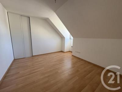 Louer Appartement Verneuil-en-halatte 950 euros