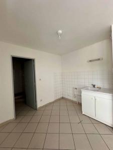 Louer Appartement Troyes 364 euros