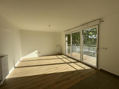 For sale Villeneuve-la-garenne 2 rooms 45 m2 Hauts de Seine (92390) photo 0