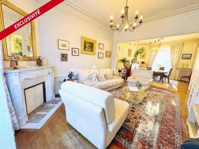 For sale Melun 8 rooms 182 m2 Seine et marne (77000) photo 2