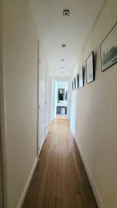 For sale RUE DU G.DELESTRAINT 2 rooms 52 m2 Paris (75016) photo 4