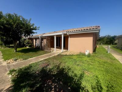 For sale AU CALME RSIDENTIEL 3 rooms 65 m2 Gard (30800) photo 0