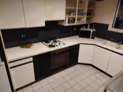 For rent Pessac 1 room 11 m2 Gironde (33600) photo 2