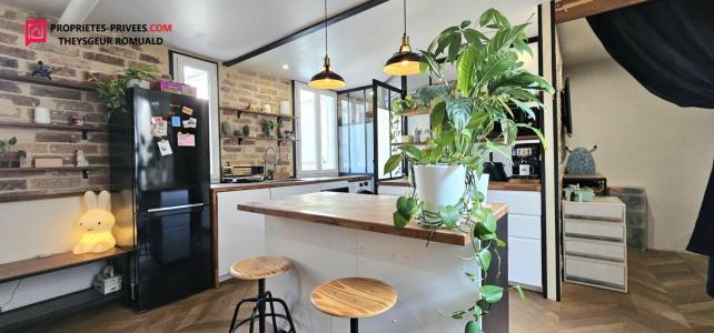 For sale Paris-11eme-arrondissement 2 rooms 45 m2 Paris (75011) photo 1
