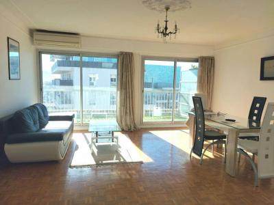 For sale Marseille-1er-arrondissement 3 rooms 76 m2 Bouches du Rhone (13001) photo 2