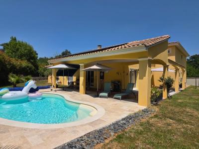 Acheter Maison 215 m2 Neuvic