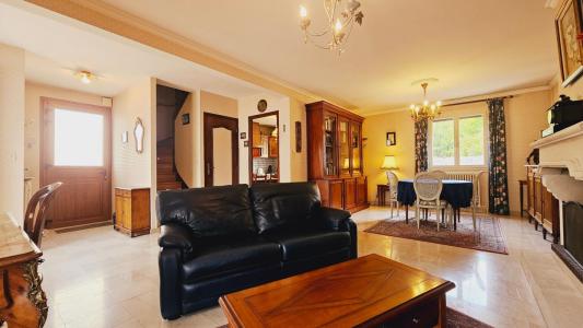 For sale Bourges 5 rooms 102 m2 Cher (18000) photo 1