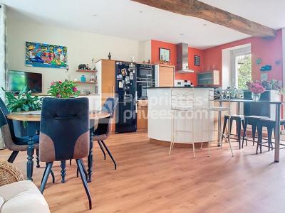 For sale Bressuire 8 rooms 205 m2 Deux sevres (79300) photo 3