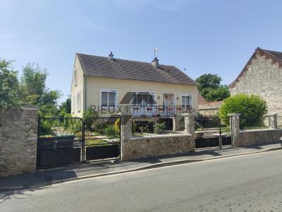 For sale Catenoy 4 rooms 82 m2 Oise (60600) photo 0