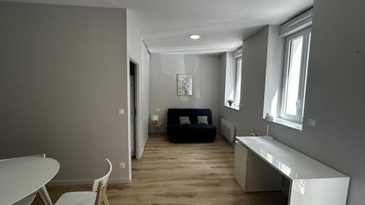 For rent Roanne 1 room 25 m2 Loire (42300) photo 2