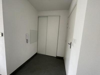 For rent Toulouse 3 rooms 59 m2 Haute garonne (31300) photo 4