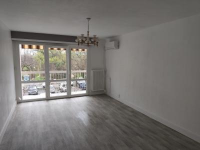 For rent Avignon 3 rooms 73 m2 Vaucluse (84000) photo 2