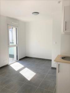 For rent Mulhouse 1 room 24 m2 Haut rhin (68200) photo 3