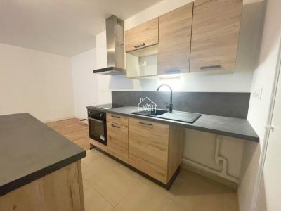 Louer Appartement 91 m2 Laval