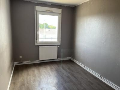 Louer Appartement 66 m2 Creutzwald
