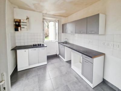 For sale Avallon 3 rooms 80 m2 Yonne (89200) photo 2
