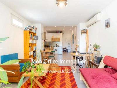 For sale Marseille-10eme-arrondissement 2 rooms 43 m2 Bouches du Rhone (13010) photo 1