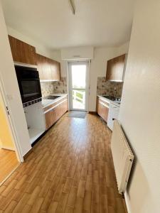 For sale 3 rooms 64 m2 Finistere (29770) photo 2