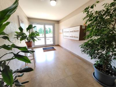 For sale 3 rooms 74 m2 Saone et loire (71000) photo 2