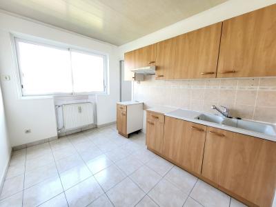 For sale 3 rooms 74 m2 Saone et loire (71000) photo 3