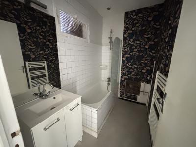 For sale AIN 3 rooms 93 m2 Ain (01570) photo 3