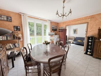 For sale Carbon-blanc 3 rooms 68 m2 Gironde (33560) photo 2