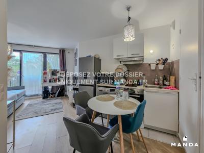 Louer Appartement 28 m2 Nanterre