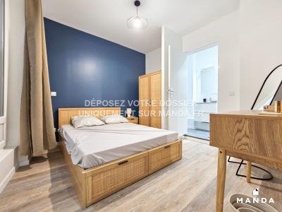 For rent Issy-les-moulineaux 2 rooms 31 m2 Hauts de Seine (92130) photo 2