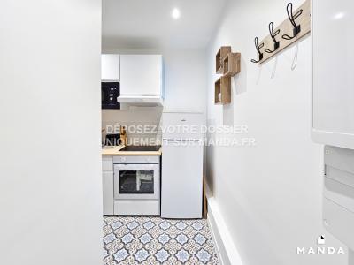 For rent Issy-les-moulineaux 2 rooms 31 m2 Hauts de Seine (92130) photo 4