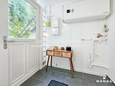 For rent Issy-les-moulineaux 1 room 26 m2 Hauts de Seine (92130) photo 1