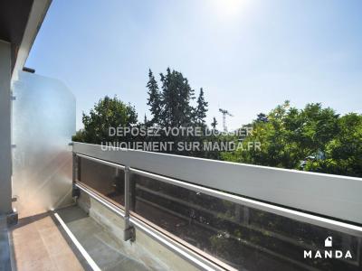 Louer Appartement Rosny-sous-bois 887 euros