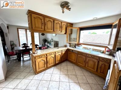 For sale Saint-genis-pouilly 5 rooms 150 m2 Ain (01630) photo 2